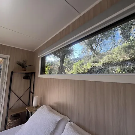 Alpehytte Le Nid De L'oliveraie *