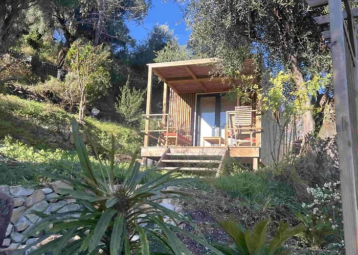 Chalet Le Nid De L'oliveraie *